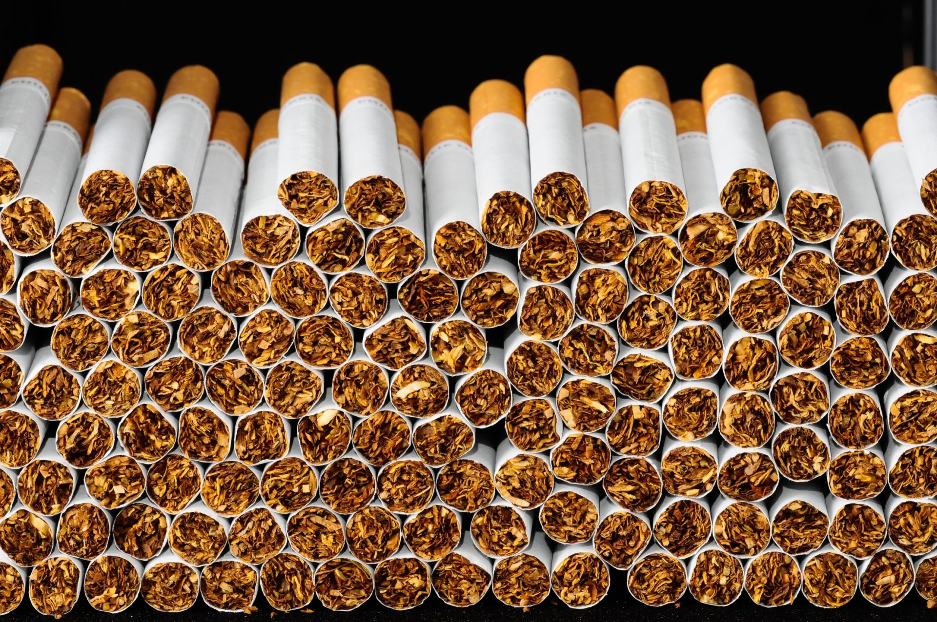 Este país vai deixar de controlar o preço do tabaco