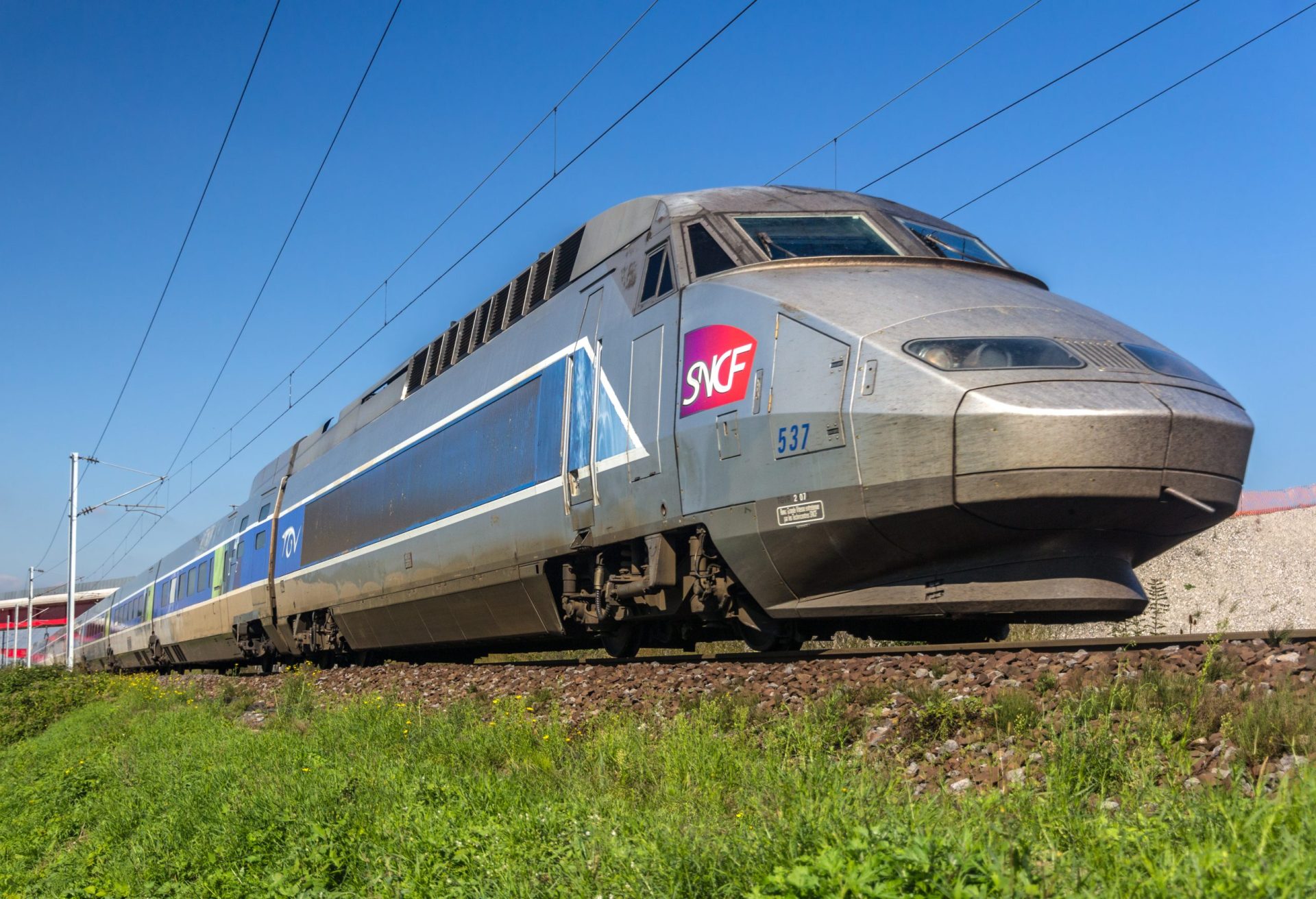 TGV evacuado após ameaça terrorista