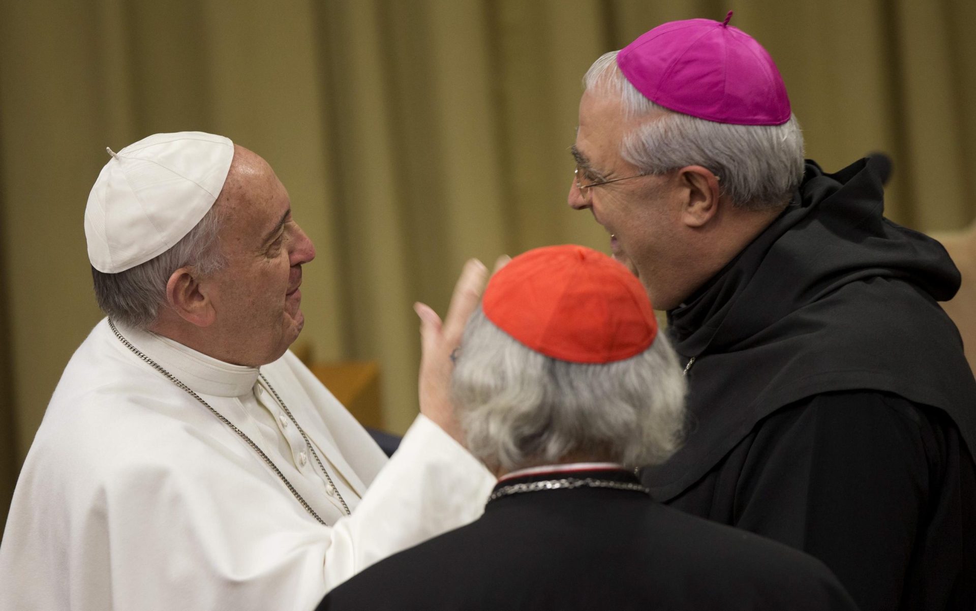 Papa: Reforma da cúria visa mais transparência e eficácia