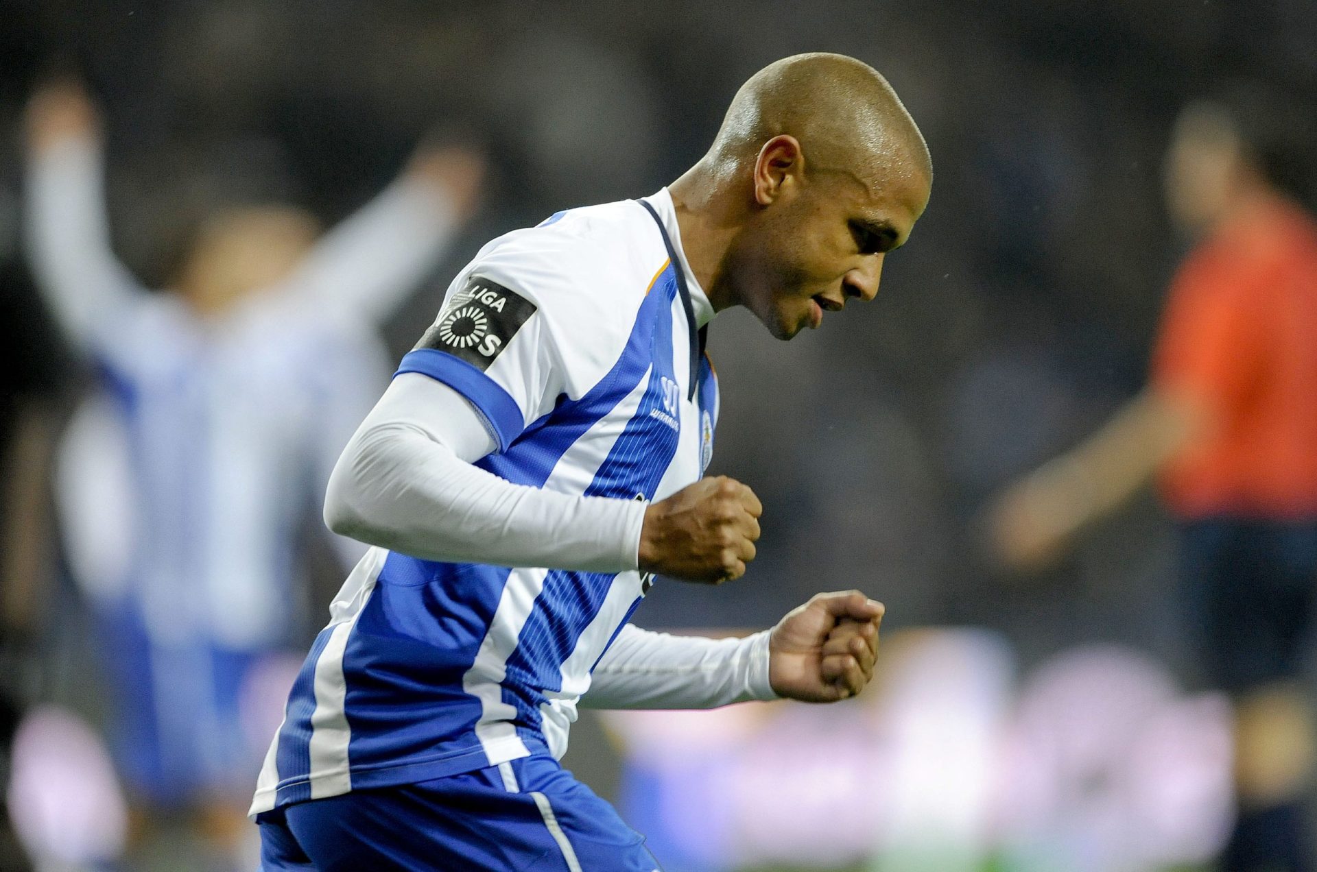 FC Porto vence Guimarães e mantém perseguição ao Benfica