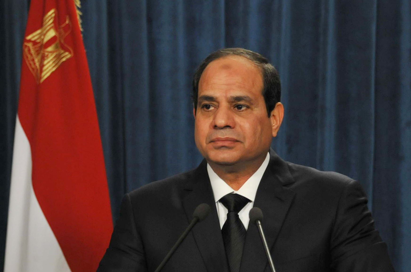 Presidente do Egipto quer coligação apoiada pela ONU para intervir na Líbia