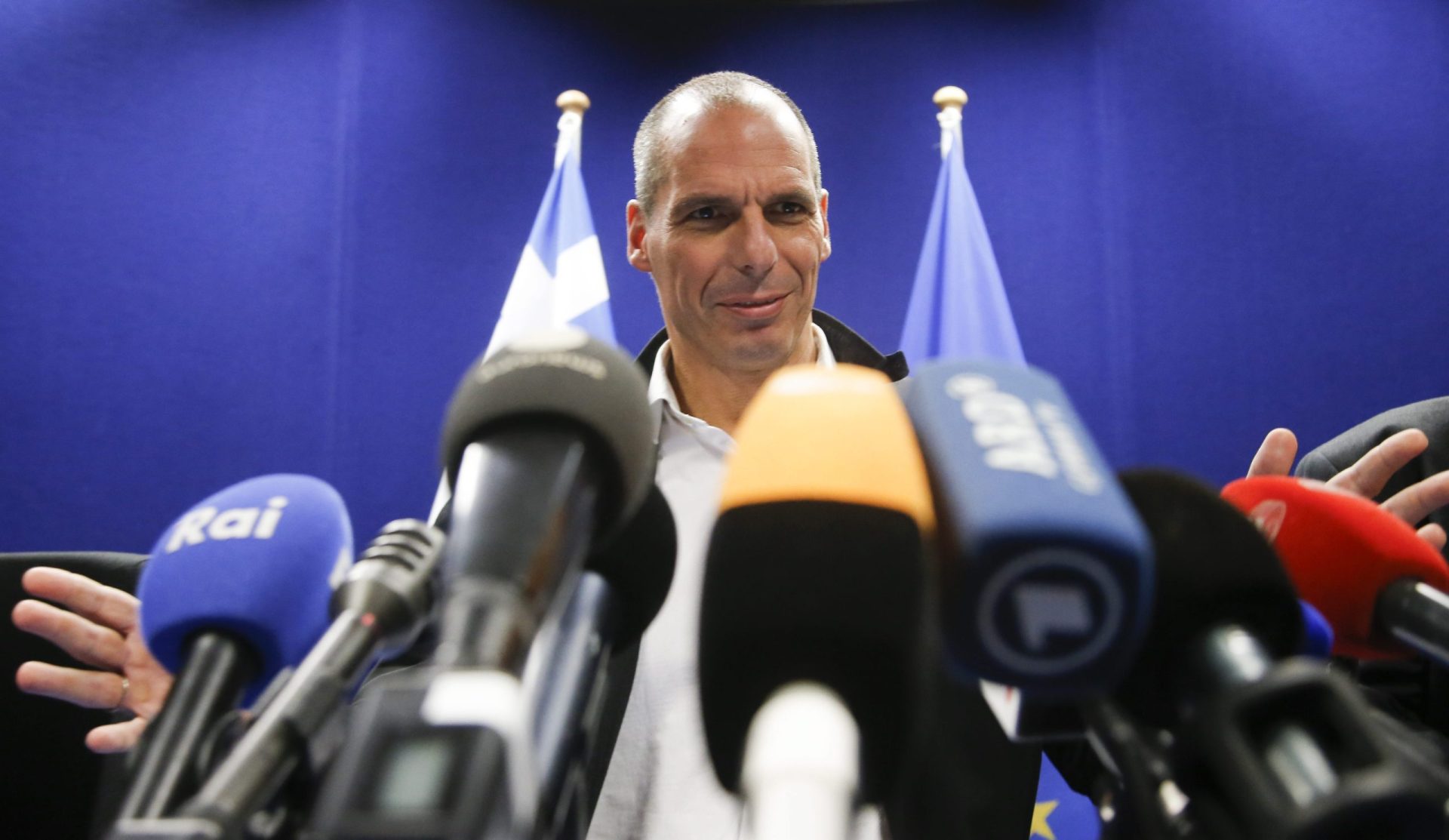 Varoufakis: Acordo foi ‘primeiro passo’ para acabar com memorando