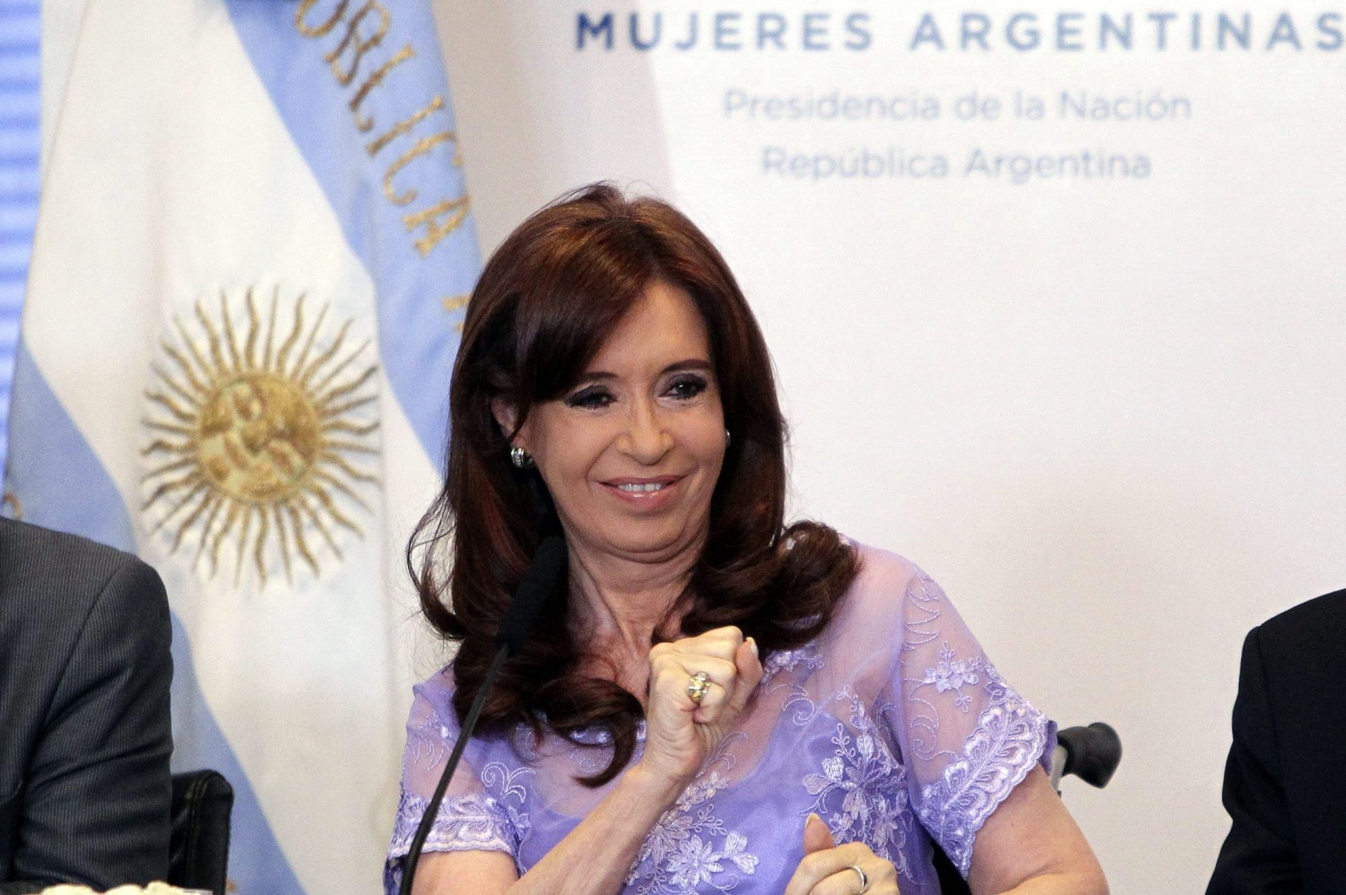 Presidente argentina gera polémica no Twitter