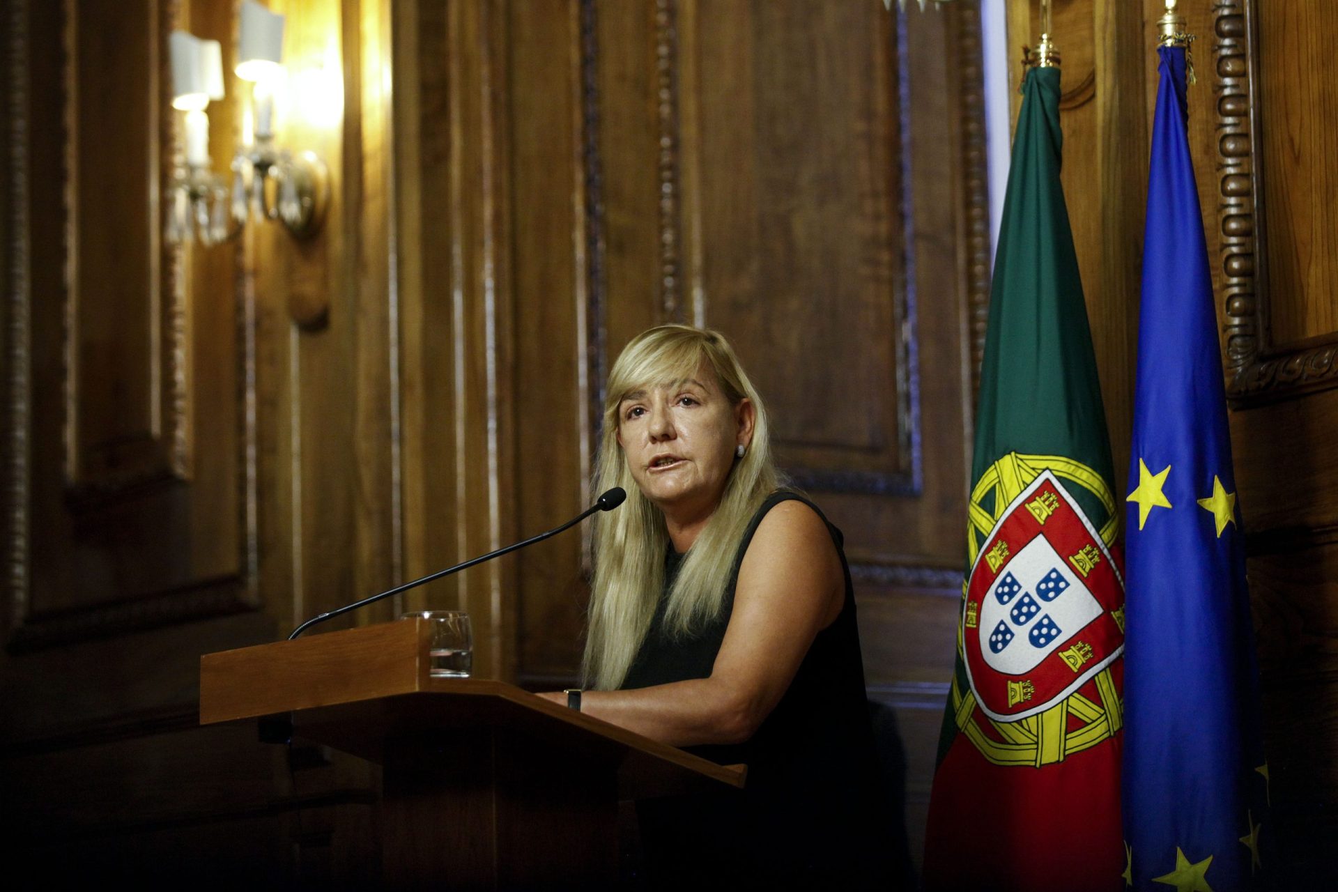 Paula Teixeira da Cruz admite alterações à reforma do mapa judiciário