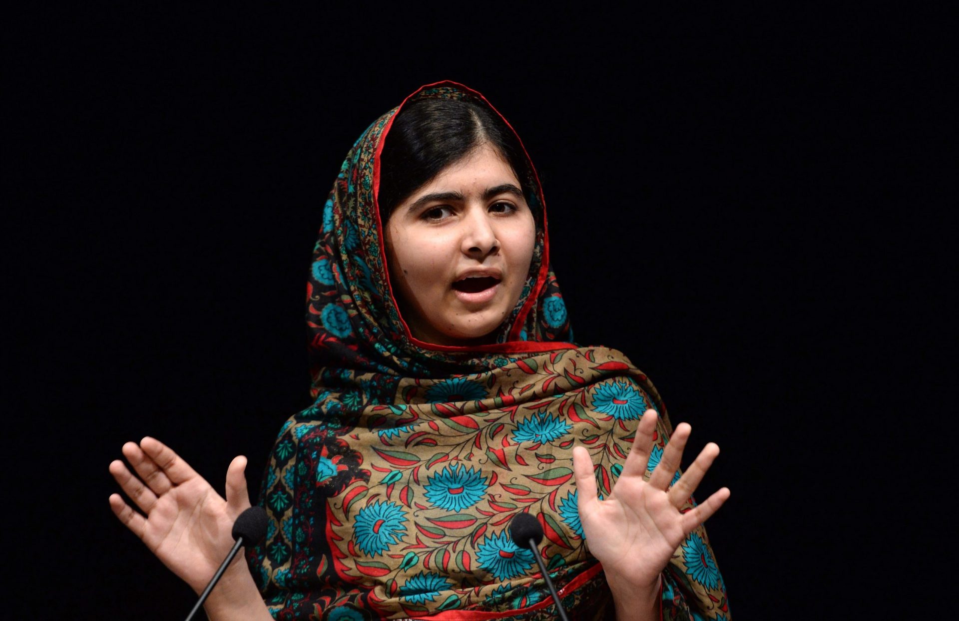 Malala Yousafzai presente na palestra anual Nelson Mandela