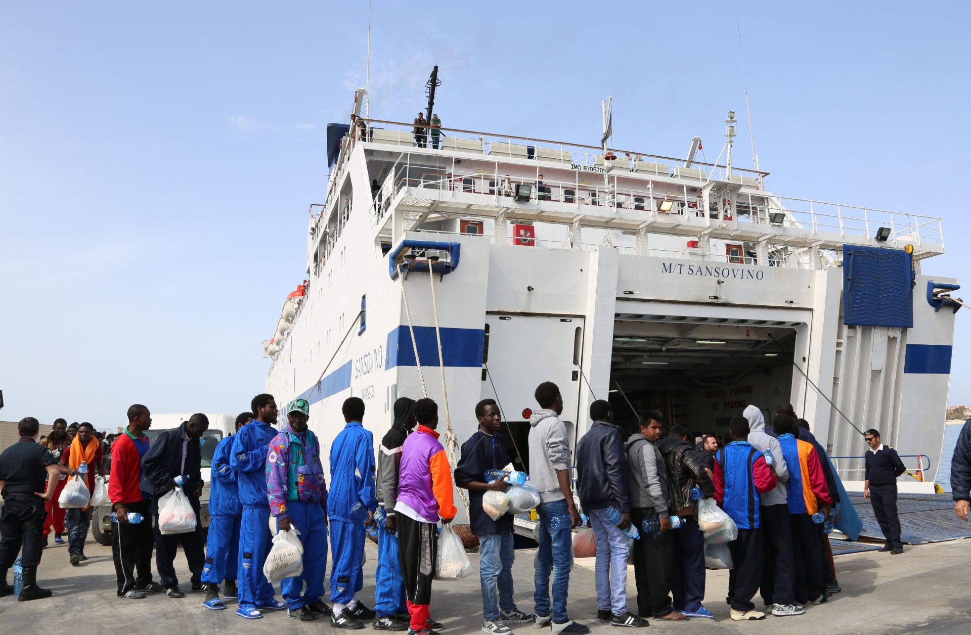 Mais de 11 mil imigrantes desembarcaram em Itália nos últimos seis dias