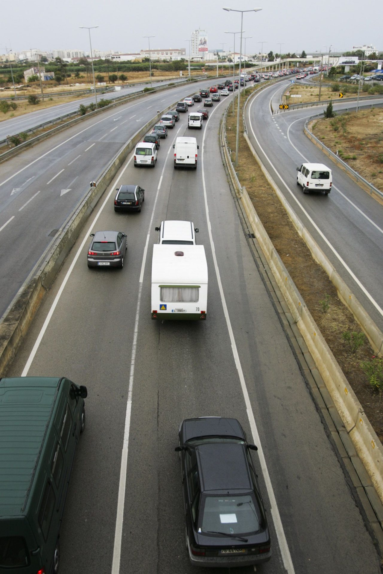 Fila de 14 quilómetros entre a A23 e a A1