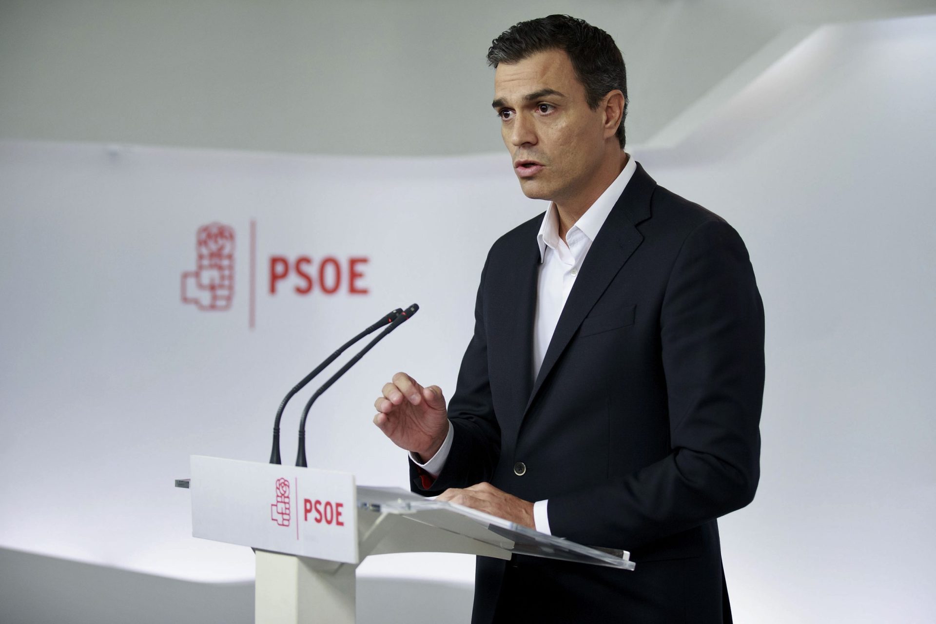 Pedro Sánchez abandona liderança do PSOE