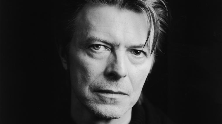 Ouça três canções inéditas de David Bowie