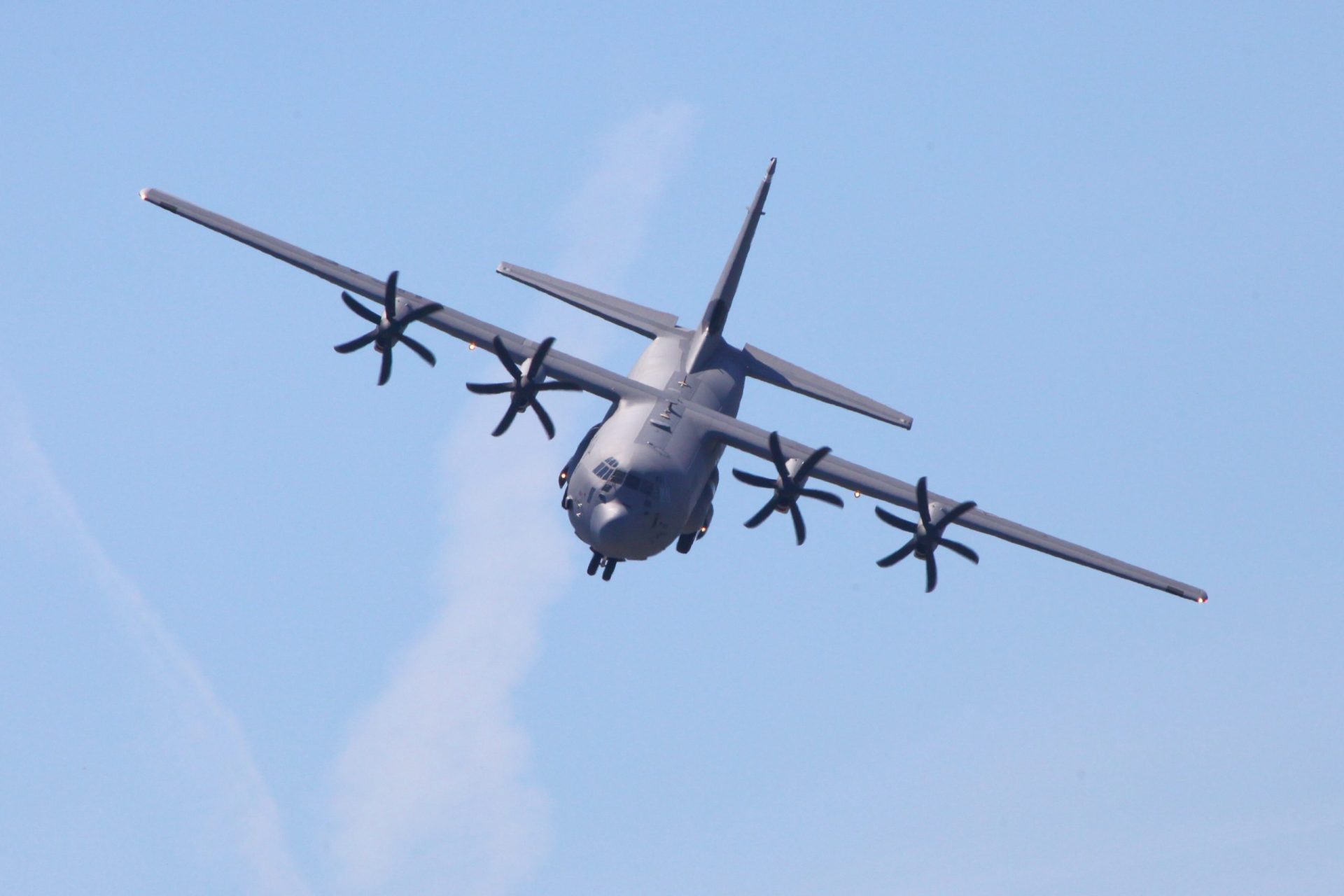 Acidente com C-130 no Montijo deveu-se a erro humano