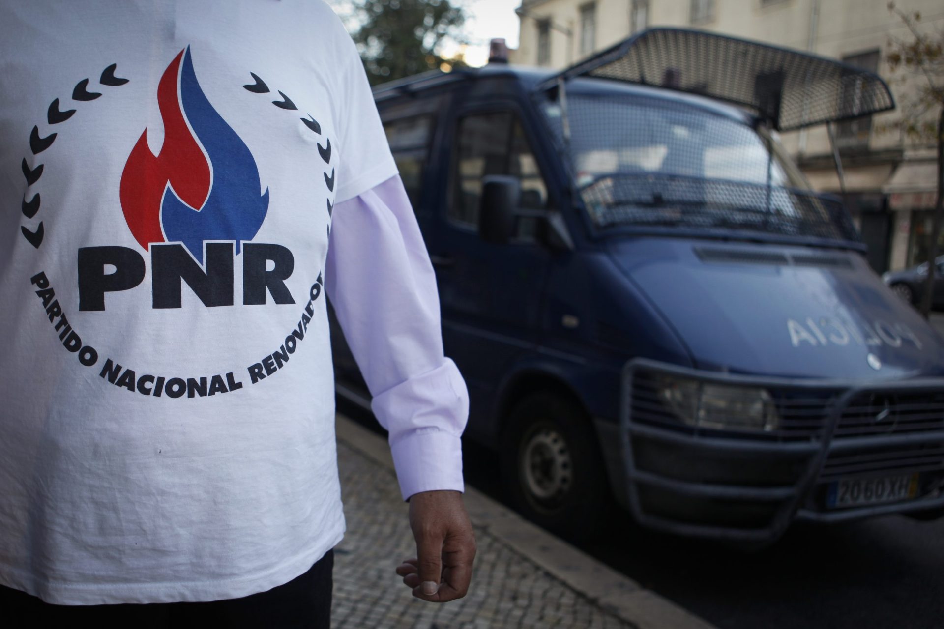 Vice-presidente do PNR detido durante manifestação