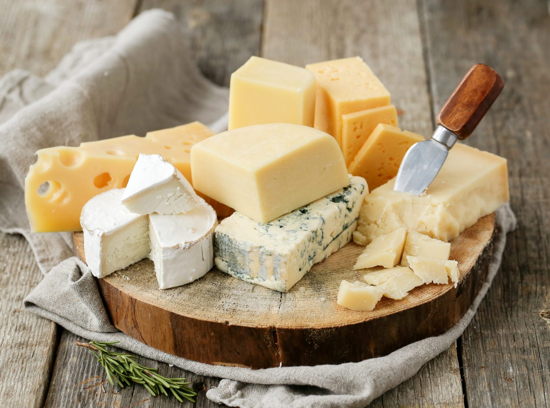 Comer certos queijos ajuda a ter uma vida mais longa