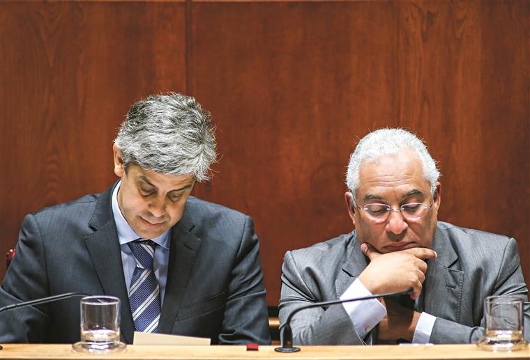 Marcelo e Centeno pressionam Costa a pedir desculpa por Pedrógão