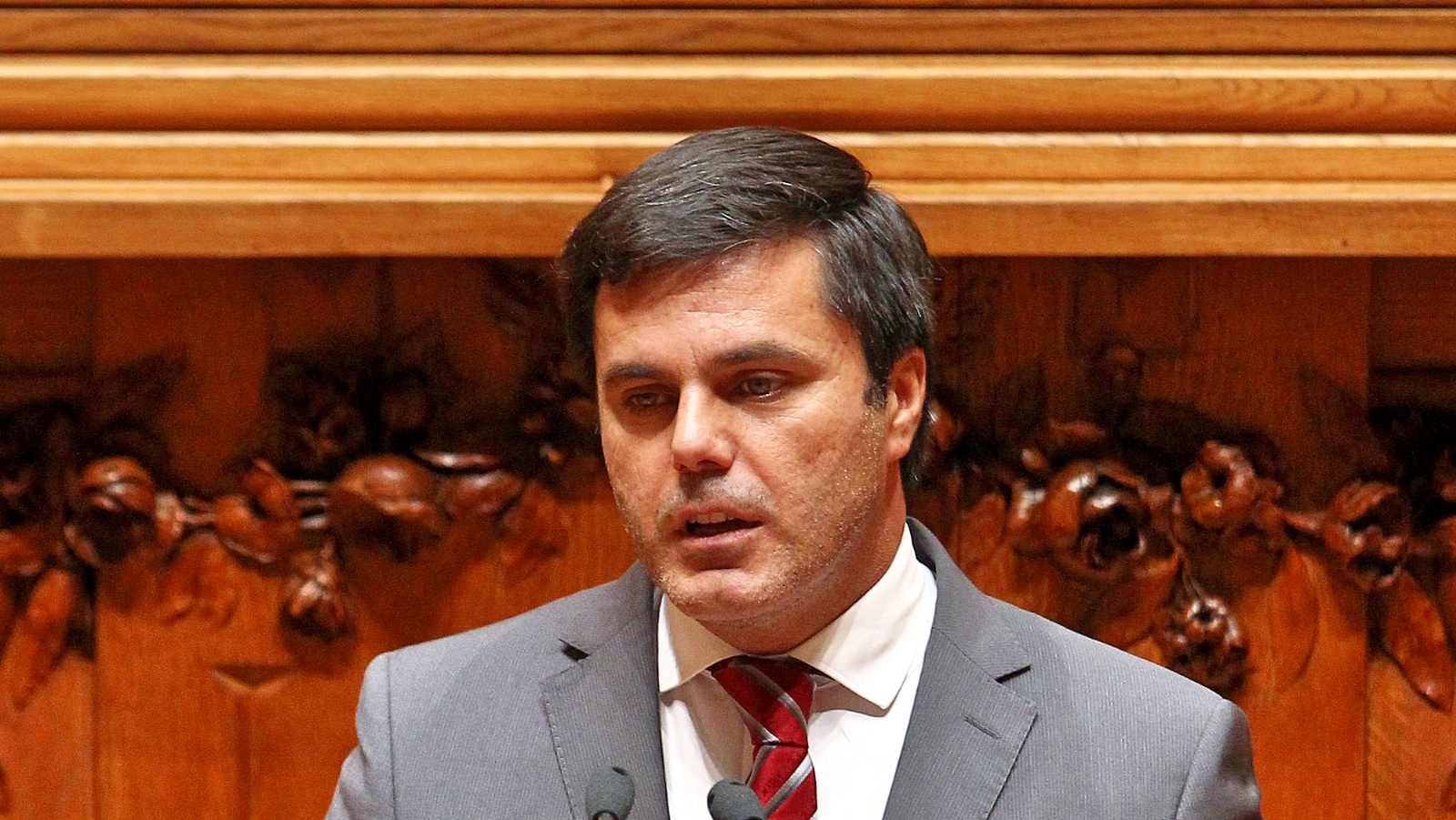 Santana escolhe Miguel Santos para a coordenação política