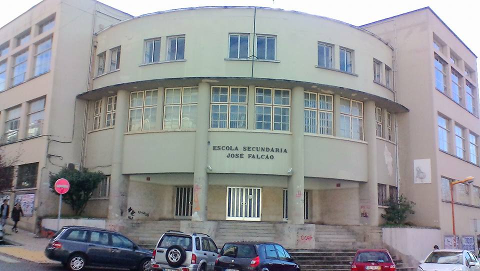 Pais lançam petição a reclamar obras “urgentes” na Escola Secundária José Falcão em Coimbra