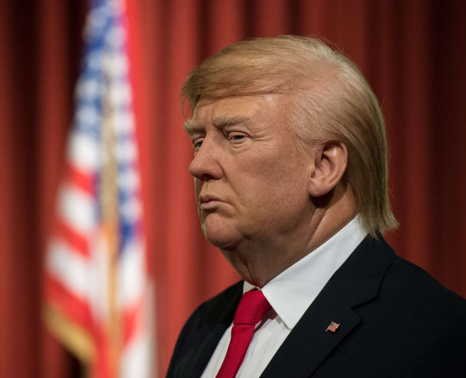 Sabe quanto tempo demorou a ser feito o cabelo da estátua de Donald Trump?
