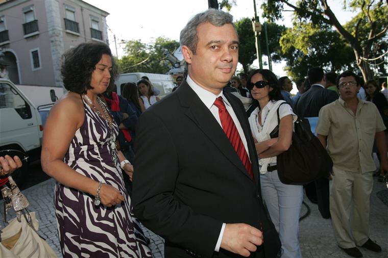 Eleições antecipadas. Silva Pereira diz que proposta de Assis é &#8220;estapafúrdia&#8221;