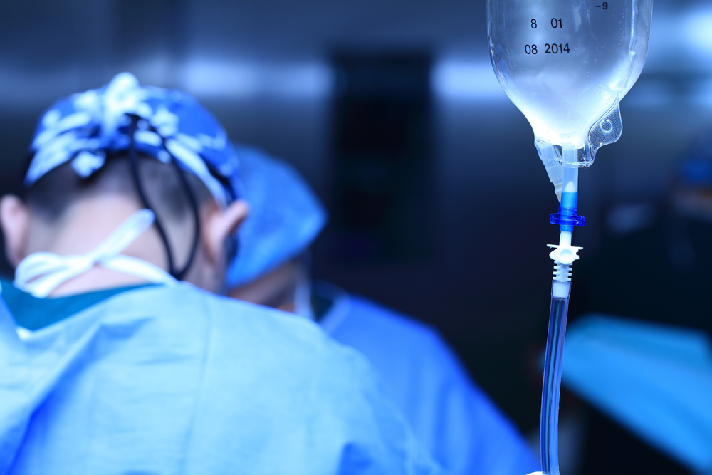 Cirurgião desmaia em pleno bloco operatório [vídeo]
