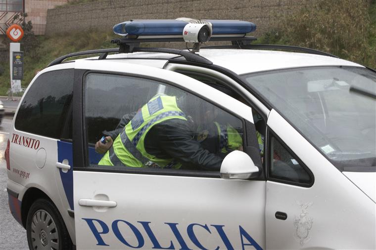 Porto. PSP deteve dez alegados traficantes de droga