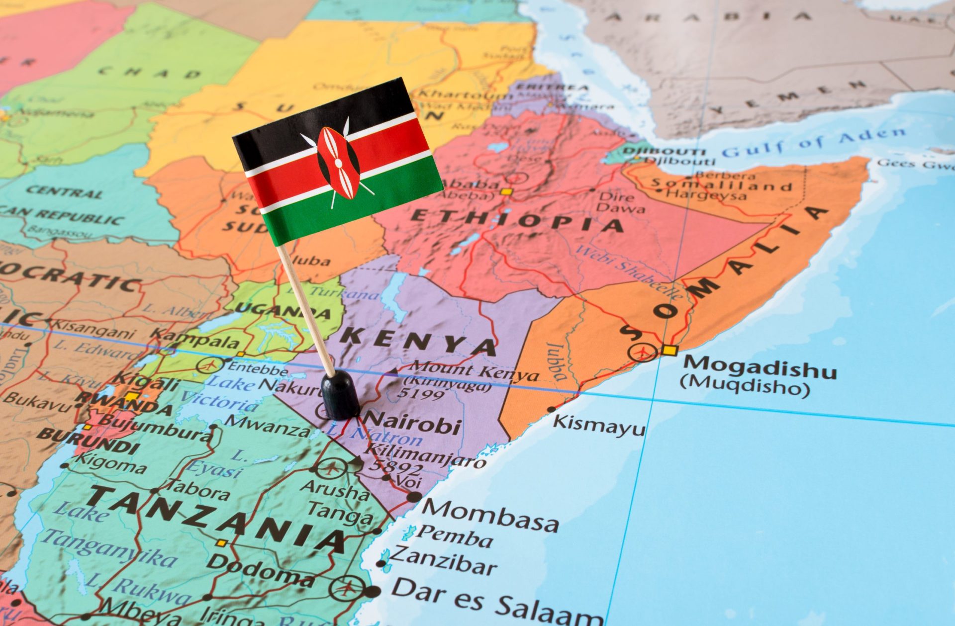 Acidente de autocarro faz pelo menos 40 vítimas mortais no Quénia