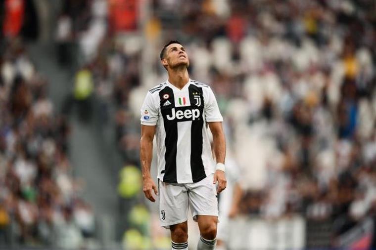 A reação de Cristiano Ronaldo à alegada violação em vídeo
