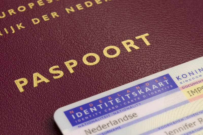Emitido primeiro passaporte holandês com género neutro