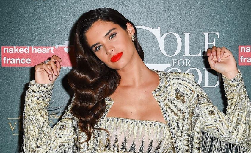 Sara Sampaio está irreconhecível | FOTO