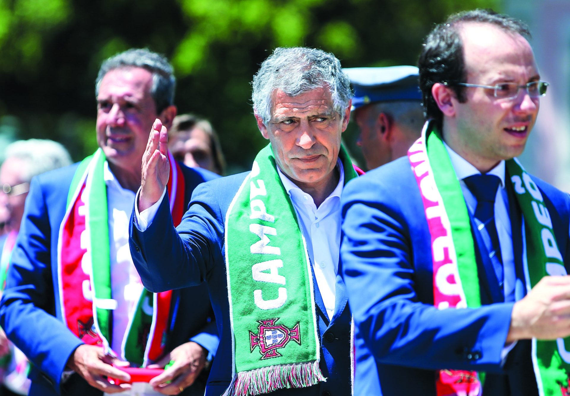 ‘Maldição de Fernando Santos’ volta a pairar sobre a Grécia