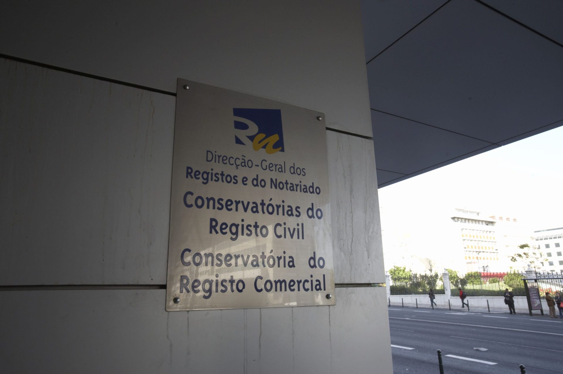 Sindicato Nacional dos Registos avança com greve até 31 de dezembro