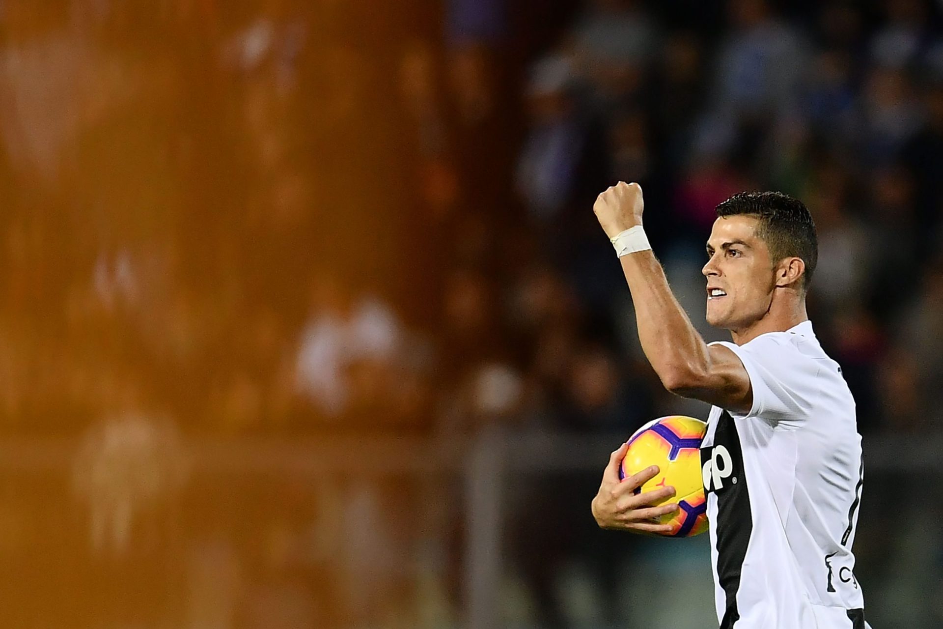 Cristiano Ronaldo deixa mensagem ao Real Madrid
