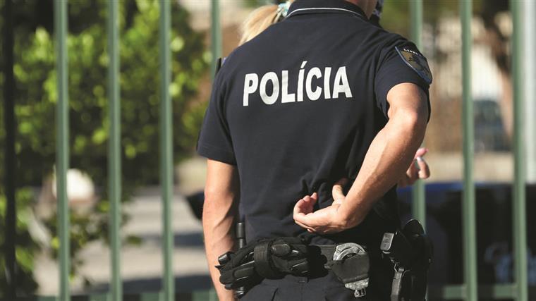 Três agentes da PSP condenados e suspensos de funções por sequestro em Setúbal