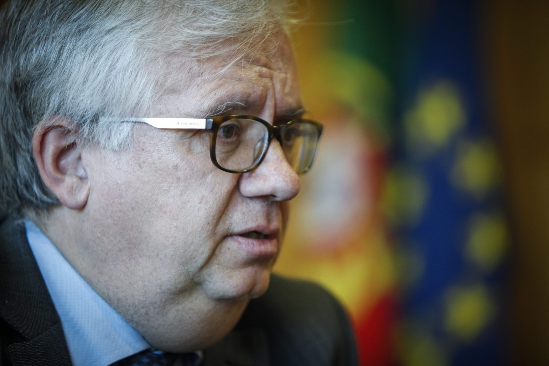 Ministro chamado para explicar relatório da Comissão Europeia contra o Racismo