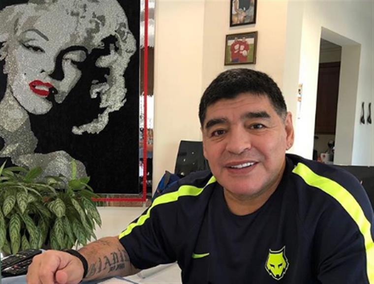 Maradona. “Quando Florentino viu que o Ronaldo apenas fazia um golo por jogo vendeu-o”