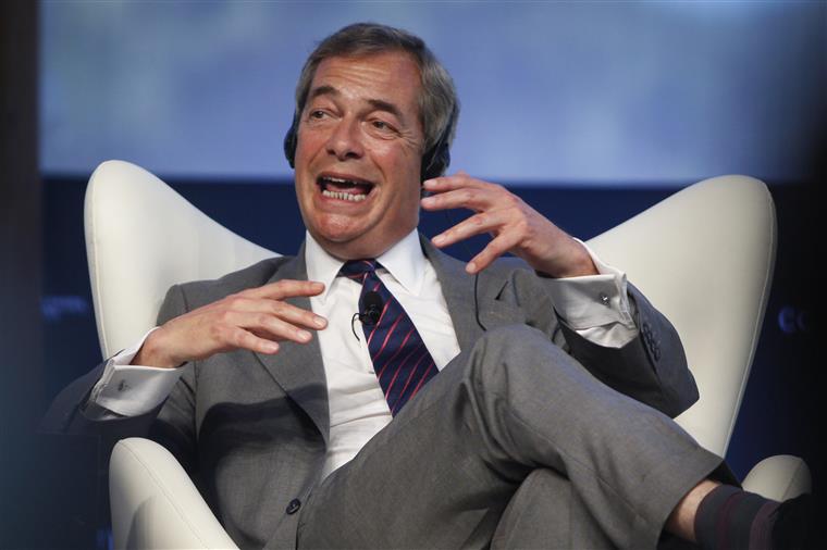 Novo referendo ao Brexit? Farage diz “talvez”