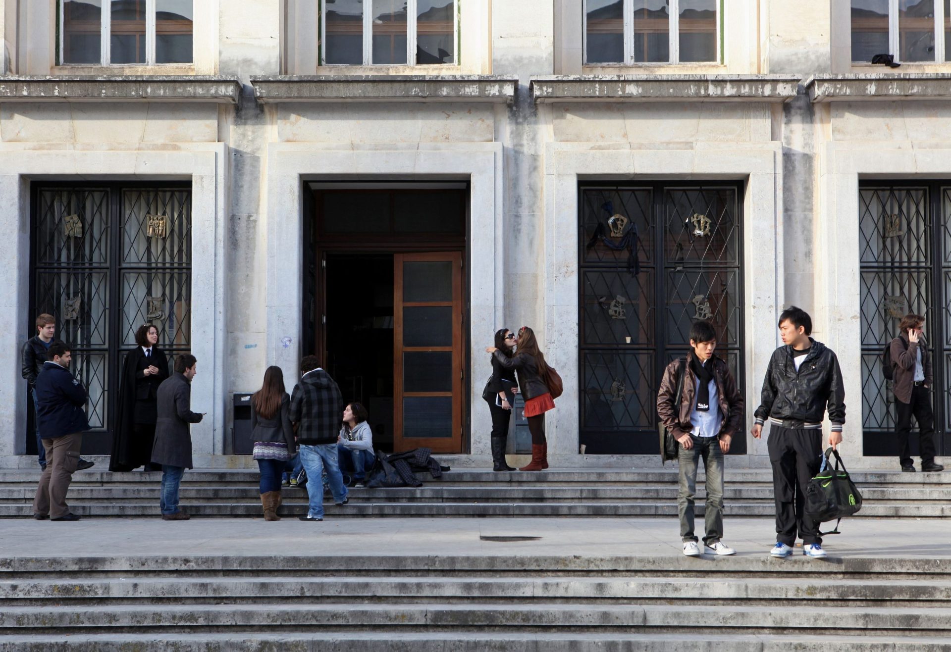 Portugal está no grupo de países com propina “relativamente elevada” nas licenciaturas