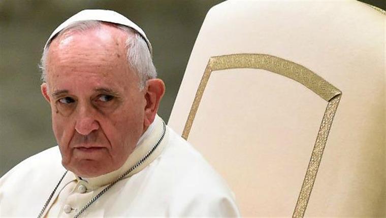 Papa Francisco teme uma guerra nuclear: “Estamos no limite. Tenho muito medo”
