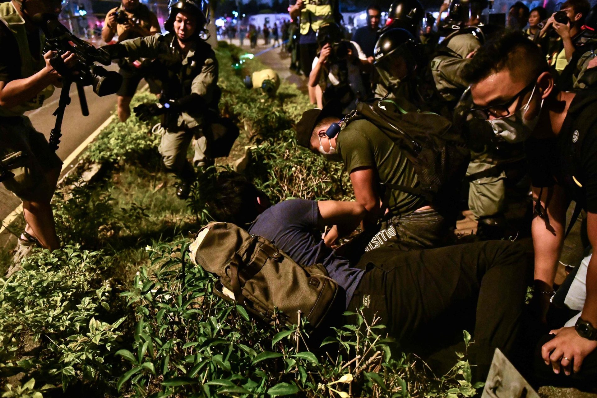 Hong Kong. Confrontos entre Polícia e manifestantes