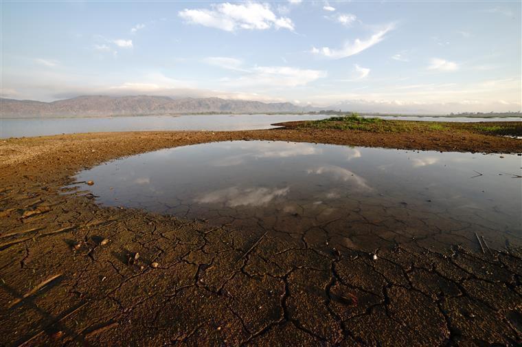 Barragens. Armazenamento de água baixou em setembro