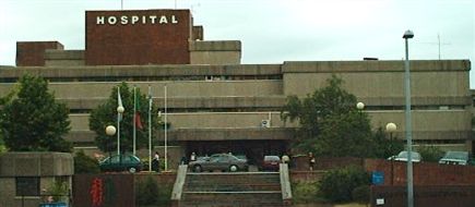Família acusa Hospital de Chaves de “negligência e “abandono” após morte de mulher de 43 anos