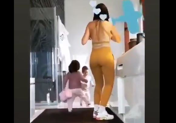 O vídeo das filhas de Ronaldo a dançar com Georgina que está a encantar os fãs