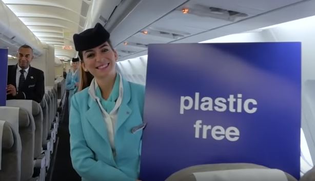 Primeira companhia aérea a viajar sem plástico a bordo é portuguesa