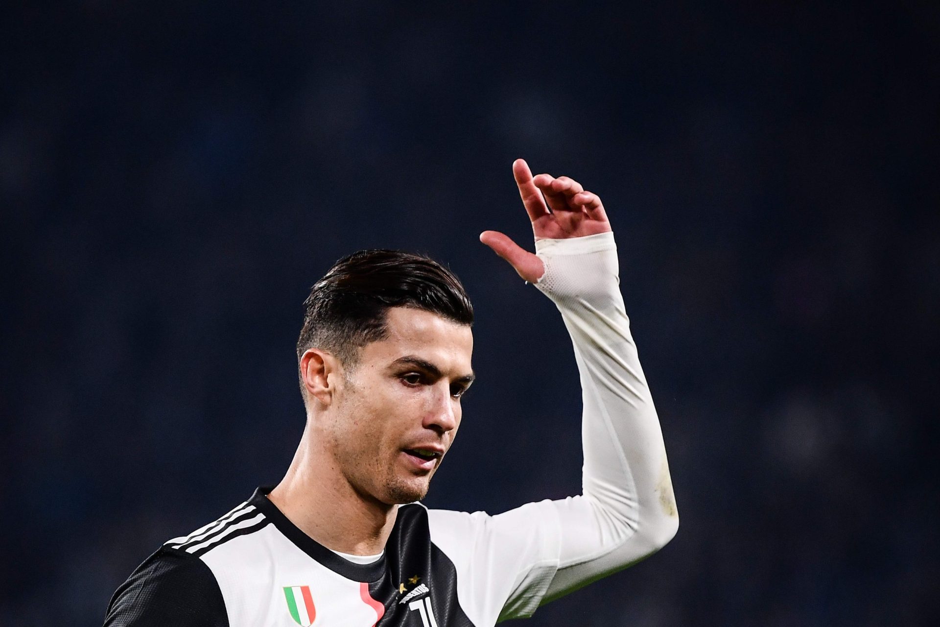 Colegas de Cristiano Ronaldo na Juventus querem pedido de desculpa