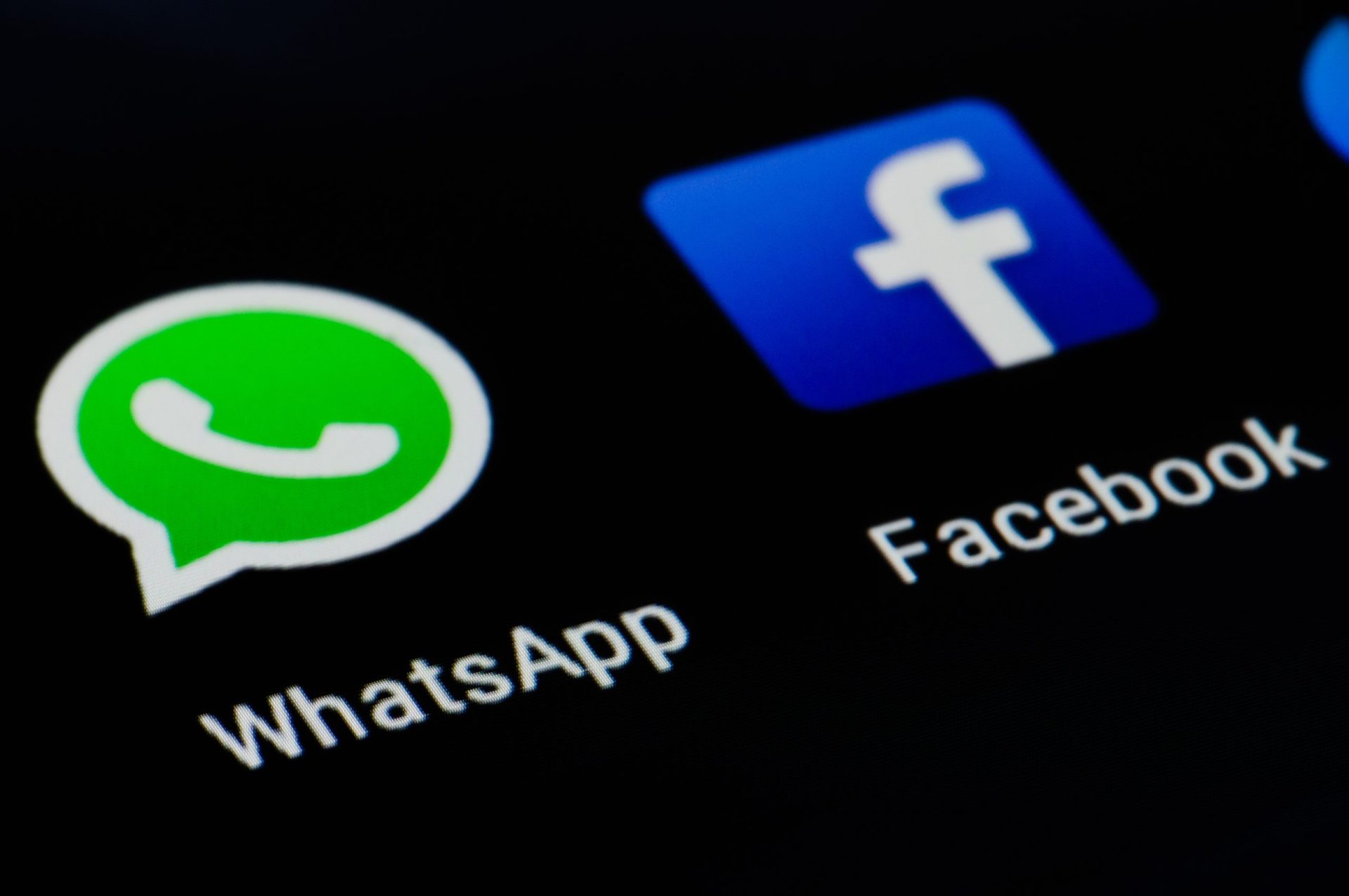 Quebra de segurança obriga Facebook a atualizar versões do WhatsApp