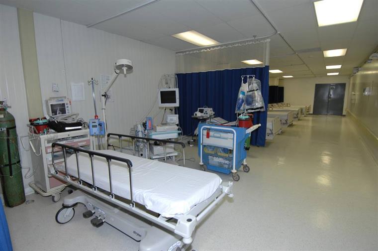 Sem enfermeiros, Santa Maria tem camas sem uso há ano e meio