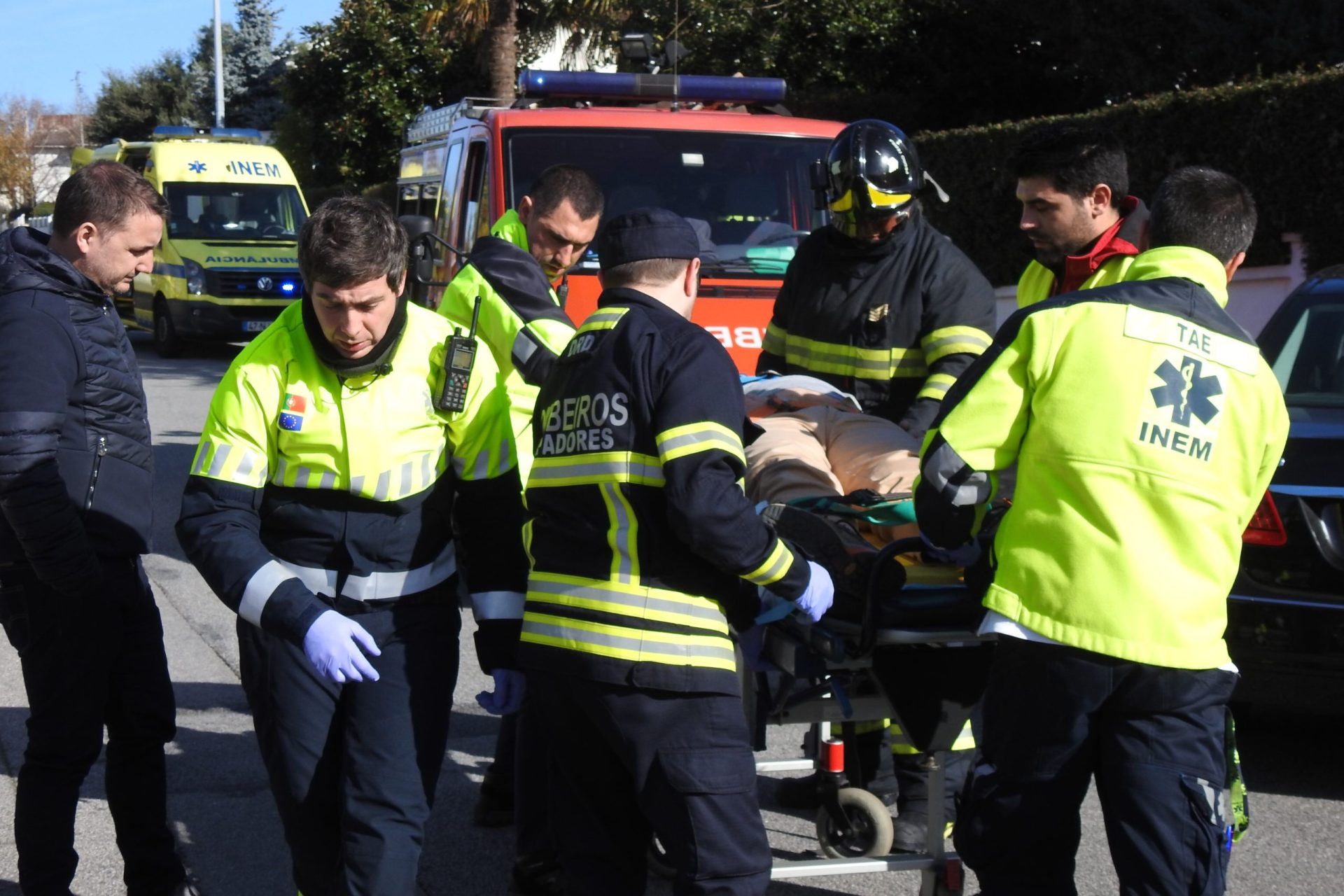 Colisão entre automóveis faz um ferido grave em Braga