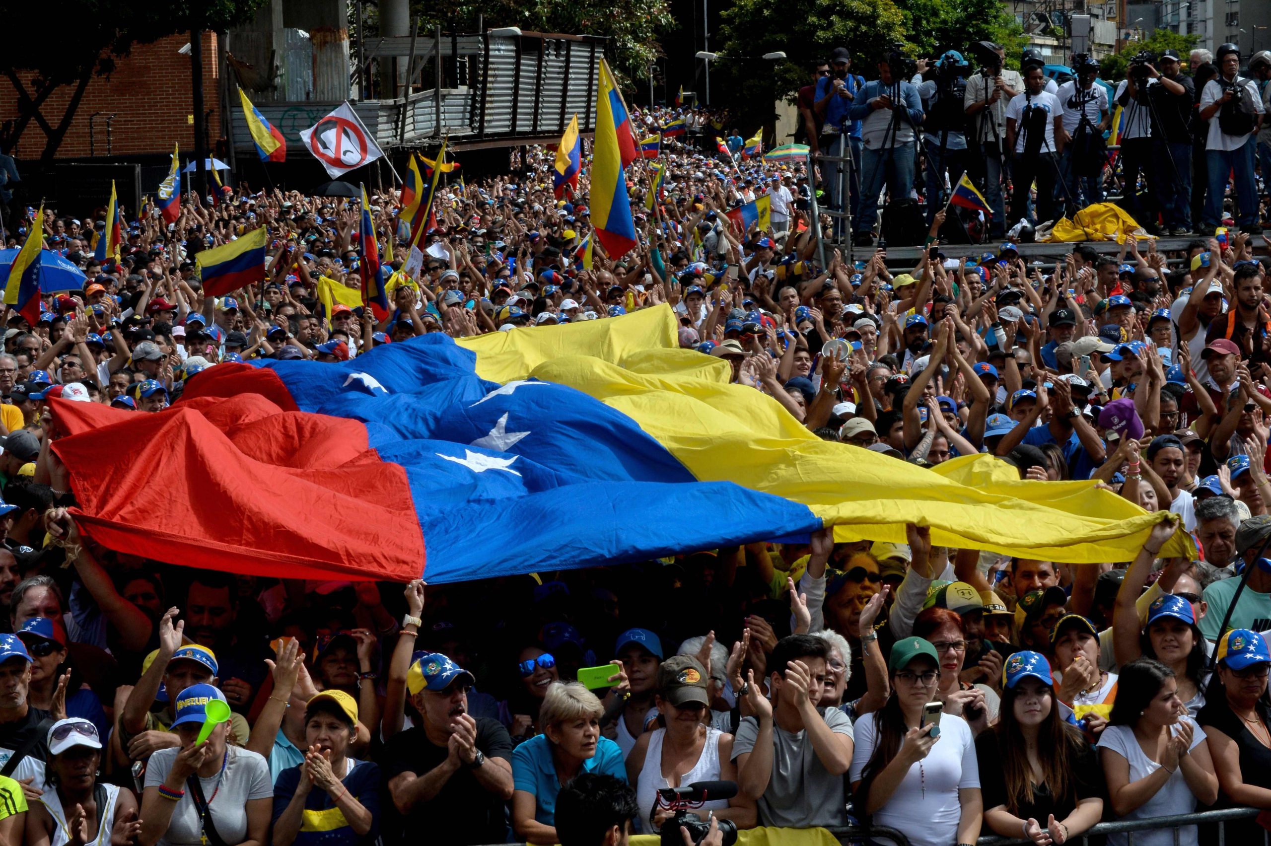 União Europeia declara apoio a Assembleia Nacional da Venezuela
