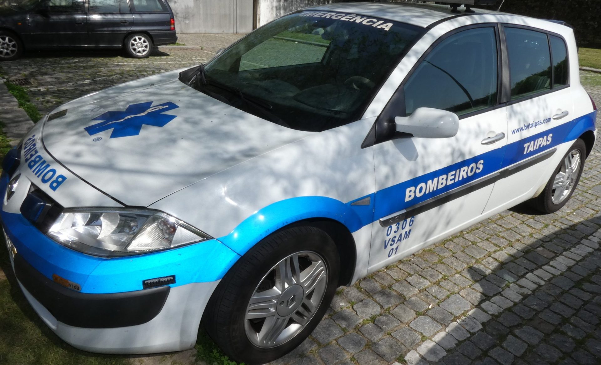Jovem gravemente ferido com motosserra em Guimarães
