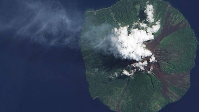 Papua Nova Guiné. Um dos vulcões mais ativos do país entrou em erupção