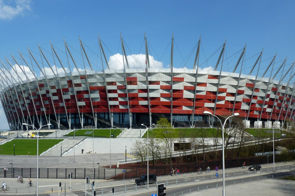 Estádio nacional de Varsóvia vai servir de hospital para acolher infetados com covid-19