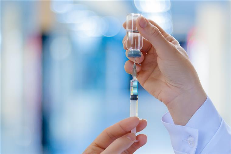 Farmacêutica norte-americana vai apresentar resultados da vacina contra a covid-19 já em novembro